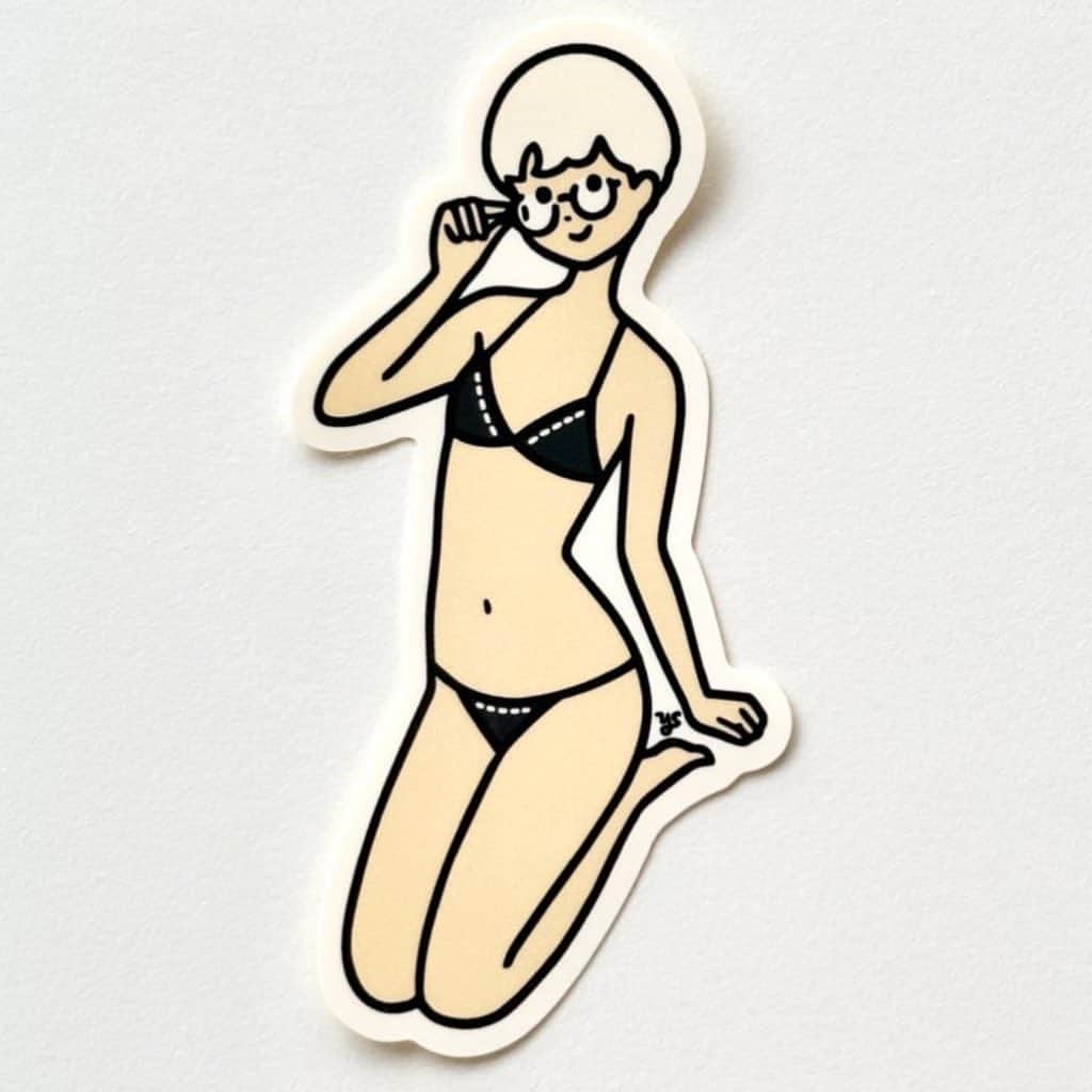 白根ゆたんぽのインスタグラム：「MEGANE CHANG 2023 sticker  メガネちゃんのステッカーは2017年に１種つくっていたのですが2023ver. として新作で作り下ろしました。2枚目の写真はひとつ前にポストしたステッカーとの大きさ比較です笑  Featured Projects 2023 クリエイターズマーケット 2023年4月8日(土)- 9日(日) 12:00～19:00 (2DAY) コクヨ東京品川オフィス「THE CAMPUS」にて https://www.featuredprojects.jp」