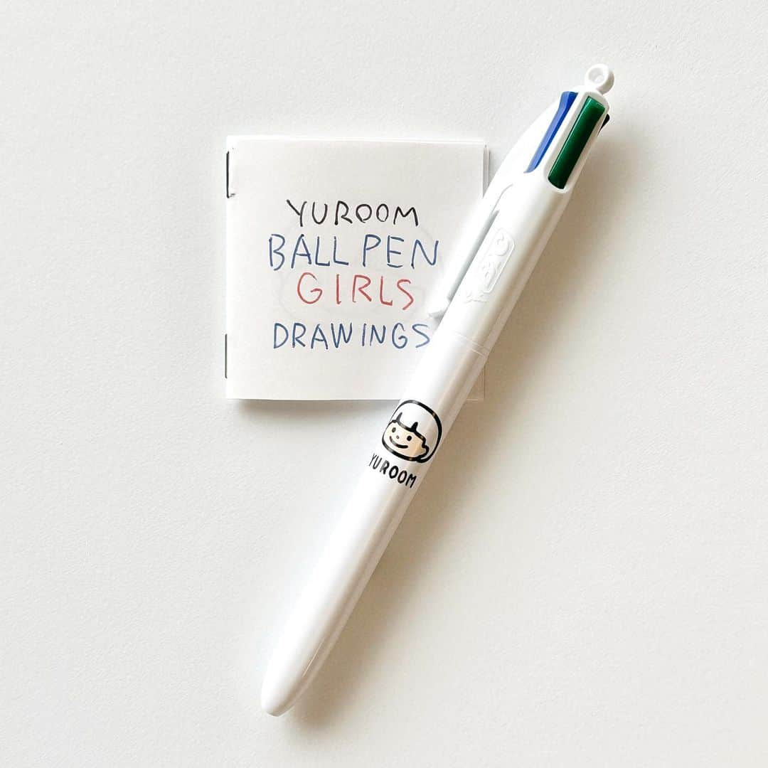 白根ゆたんぽのインスタグラム：「BIG 4COLOR BALL PEN + mini ZINE SET  イラスト入りのBIGの４色ボールペンと、そのペンで描いたドローイングをまとめたミニZINEのセットです。こちらも手作り。  Featured Projects 2023 クリエイターズマーケット 2023年4月8日(土)- 9日(日) 12:00～19:00 (2DAY) コクヨ東京品川オフィス「THE CAMPUS」にて」