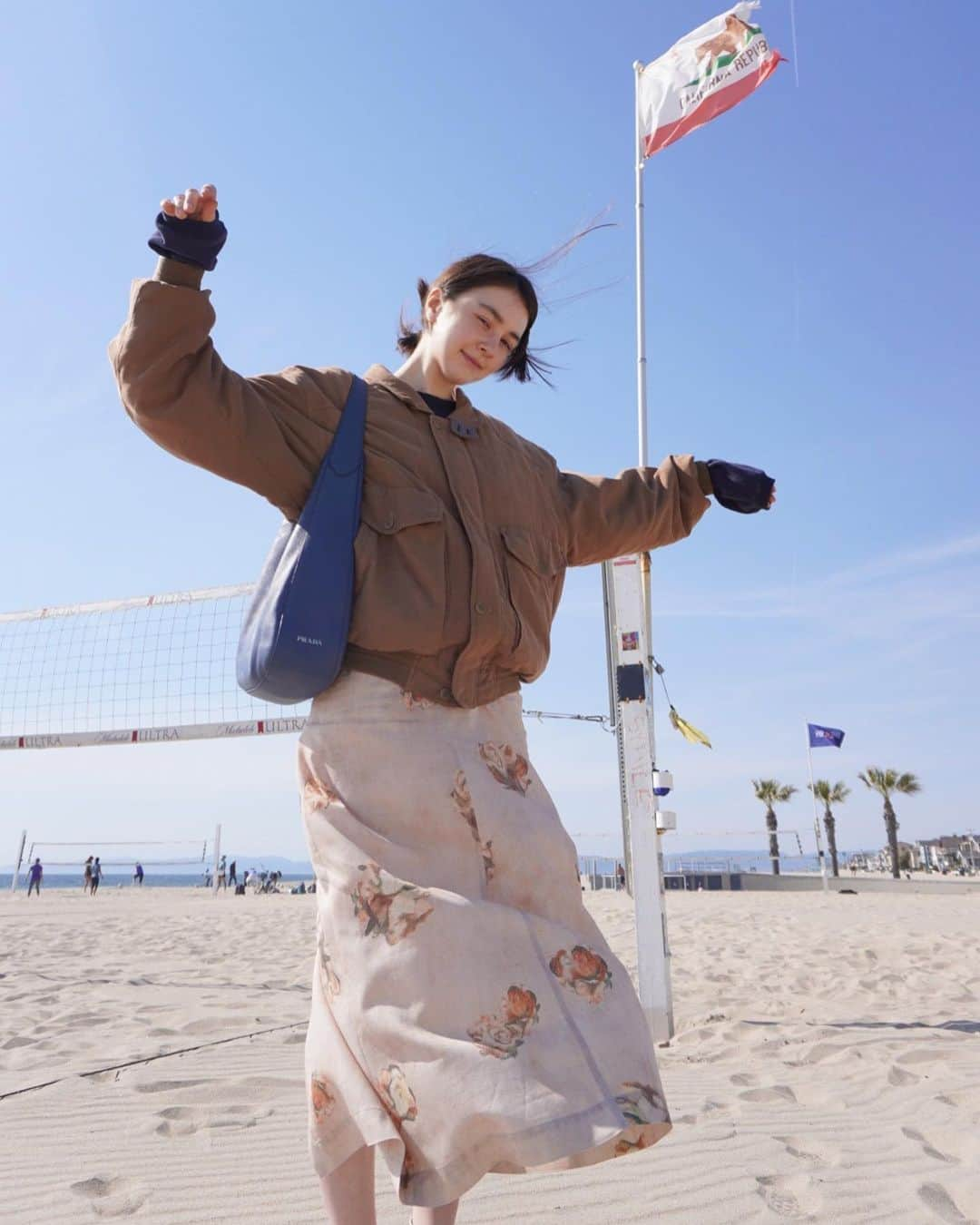 安藤ニコさんのインスタグラム写真 - (安藤ニコInstagram)「Sold my soul to Hermosa Beach 🇺🇸🐻⭐︎」4月7日 17時55分 - nico.ando.official