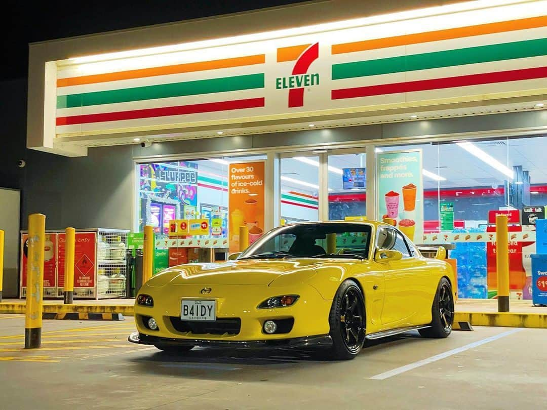 7-Eleven Australiaのインスタグラム：「Open allllll long weekend. Day and night. #7ElevenAus  📸 @zacbaldy」