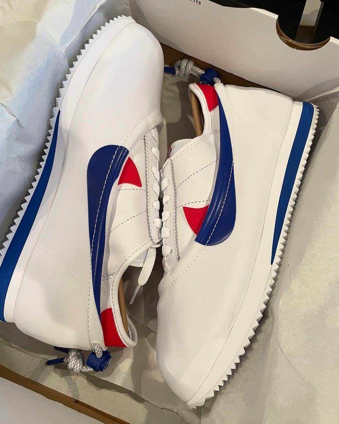 Juniorのインスタグラム：「🔥🔥🔥🔥  #redspiderkicks #今年15足目」