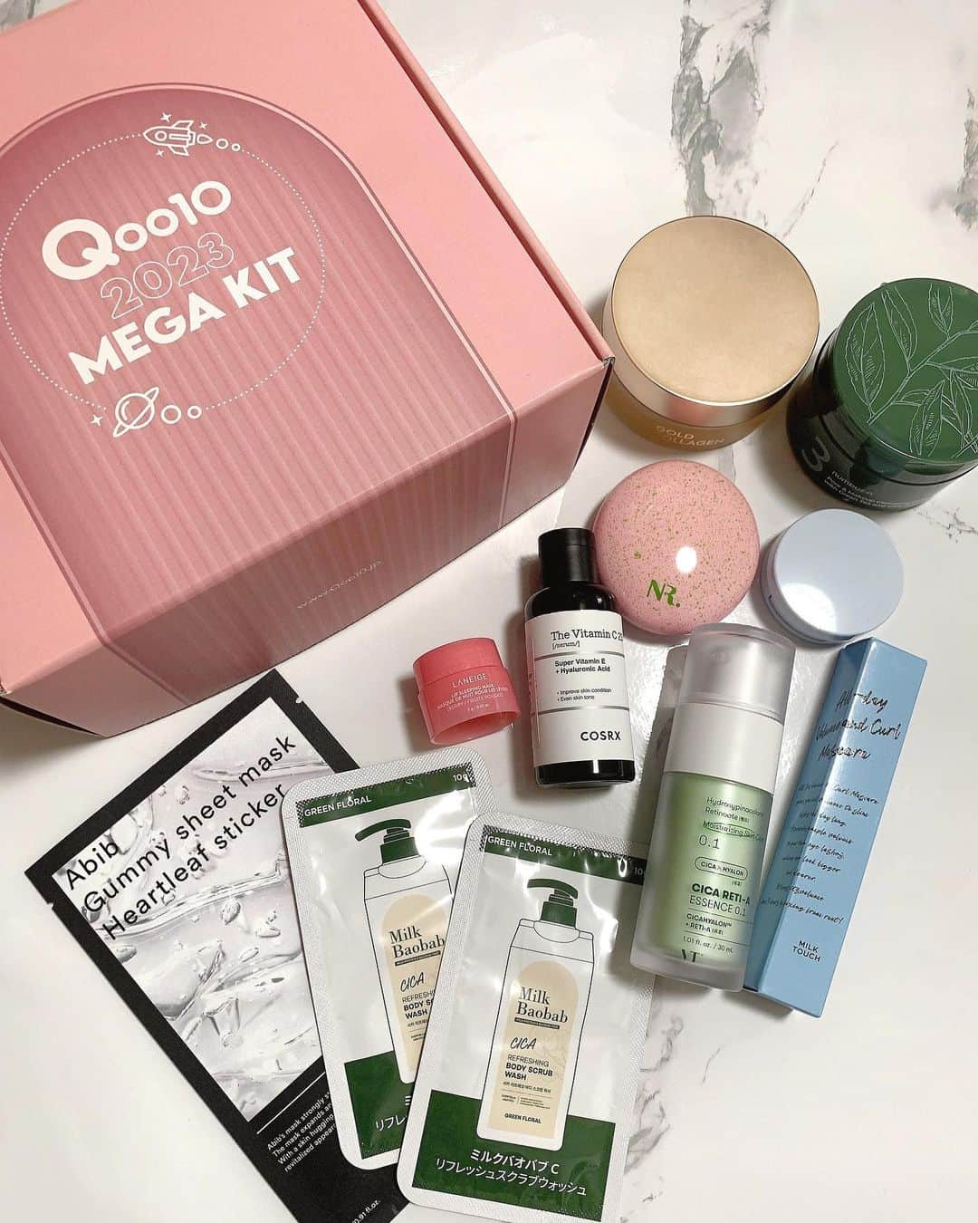 MISAKIさんのインスタグラム写真 - (MISAKIInstagram)「★ ⁡ @qoo10.official から Qoo10 Mega Kit 2023が届いたよ🎁✨ ⁡ ⁡ ☑︎ブランドリスト ・Abib ・COSRX ・LANEIGE ・Milk Baobab ・MILK TOUCH ・NATURE REPUBLIC ・numbuzin ・rom&nd ・Snp ・VT COSMETICS ⁡ ⁡ さらに4月7日(金) 23:59まで <メガポ>タグがついてる対象商品購入で 20%ポイント還元中☺️🎟 ⁡ ⁡ ⁡ ⁡ #Qoo10MegaKit #Qoo10 #メガPOINT #PR #今日のコーデ #今日のメイク #マツエク #ファッション #カジュアルコーデ #大人カジュアル #大人かわいい #ロングヘア #ベージュカラー #apex #apex女子 #ゲーマー女子」4月7日 18時48分 - y.bellafiorire