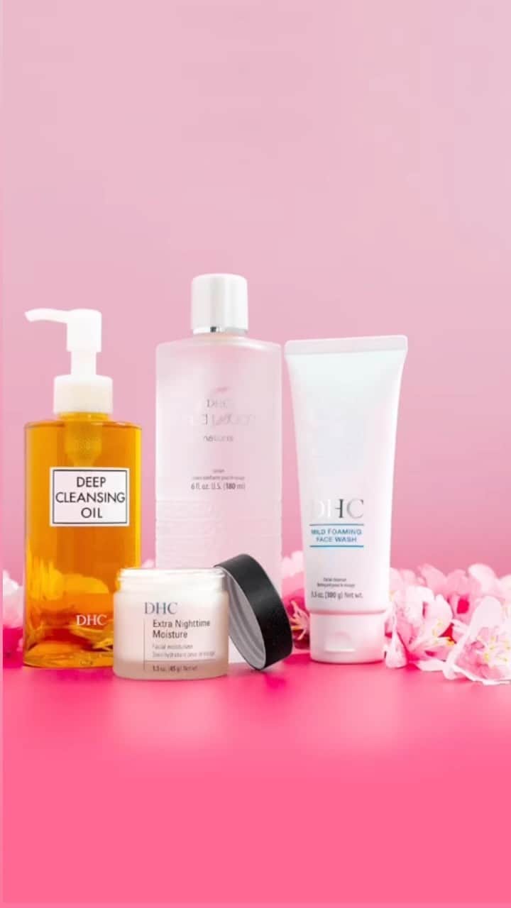 DHC Skincareのインスタグラム：「The simple Japanese 4-step ritual that leaves your skin perfectly cleansed! 💦💗  💛 Step 1 - Oil cleanser 💙 Step 2 - Foaming cleanser 💜 Step 3 - Liquid lotion 💚 Step 4 - Moisturizer  Shop your perfect skincare ritual at Dhccare.com Use code HANAMI23 for 20% off now through 4/13」