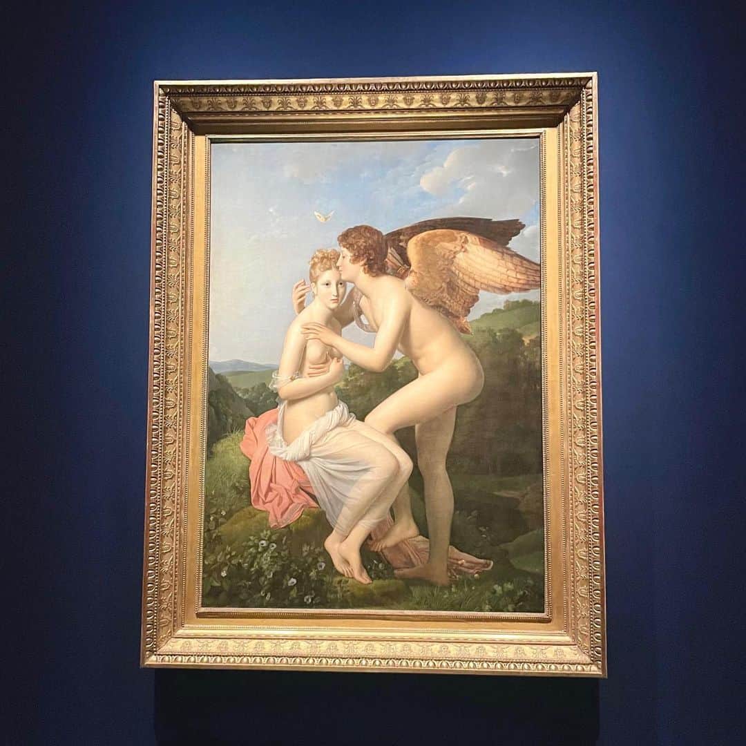 卯余野陽菜乃のインスタグラム：「🫶 #アモルとプシュケ  #ルーヴル美術館展」