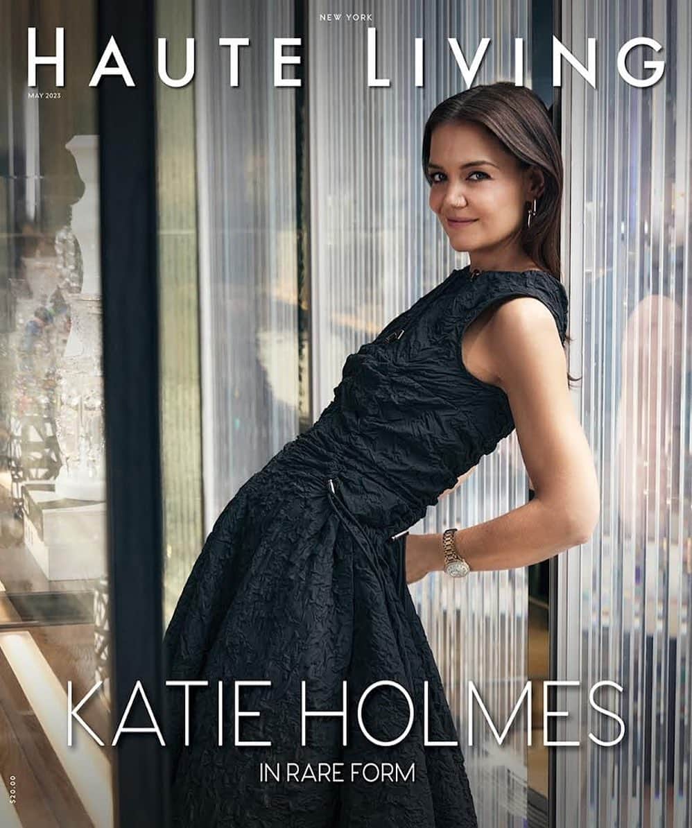 ケイティ・ホームズのインスタグラム：「Thank you @hauteliving for interviewing me for my film RARE OBJECTS in theaters and on demand APRIL 14!!!!!!  @hauteliving @laurainwonderland__ @victordemarchelier @briesarawelch @tommybuckett @genevieveherr @adadayeung  @baccarathotels @dior  @vacheronconstantin」
