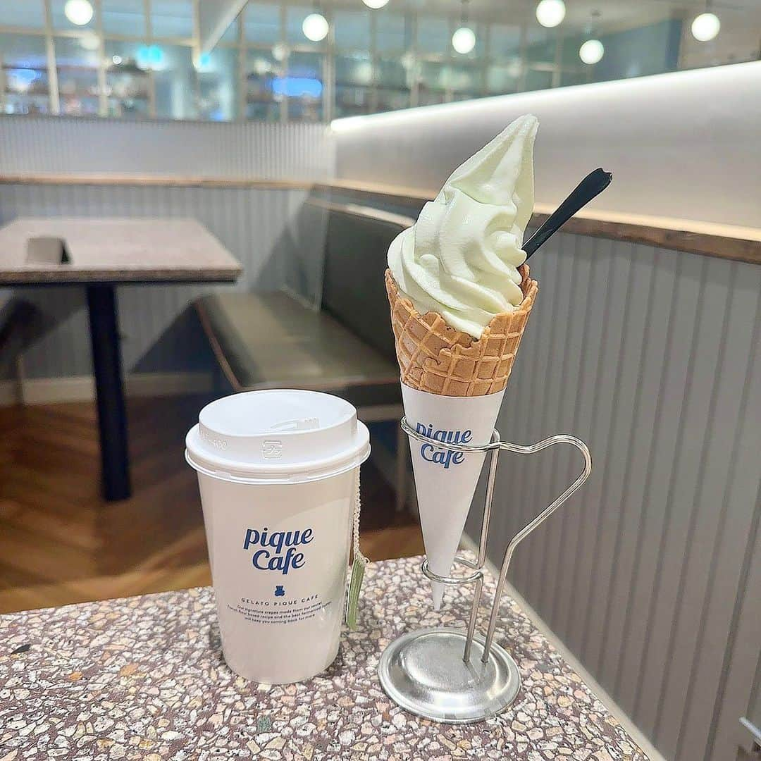 曽我部優芽のインスタグラム：「🍨🤍 ⁡ ⁡ ⁡ #Cafe#表参道カフェ#ジェラートピケカフェ#gelatopiquecafe」