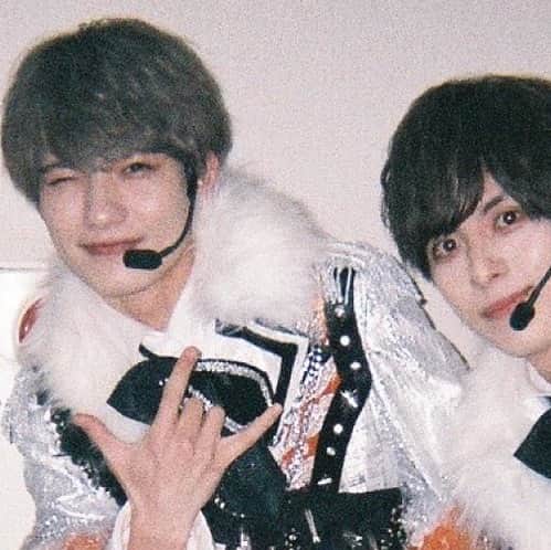 のインスタグラム：「◾︎ ︎ ︎ . 　　　　　　 　　　　　 【7m!n 2nd Anniversary Live ~MAGICALive~】 　　 　　 　大阪公演まであと2日🧸   ⋰  Mizuhara Kyoya💙  ⋱   #まぢかライブ」