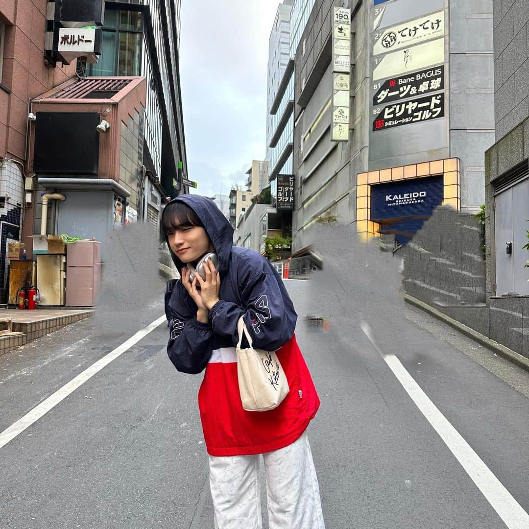 金木朋裕さんのインスタグラム写真 - (金木朋裕Instagram)「人生はあっという間。 若い時間なんて更に一瞬。 だから本気で楽しまないともったいない。 その為なら何だってする。」4月7日 22時01分 - tomohiro_kaneki