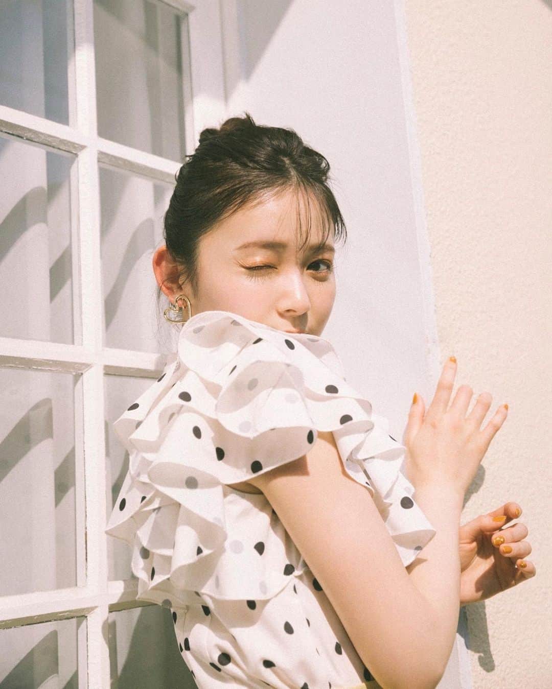久間田琳加のインスタグラム：「オレンジメイクもしたい🌼 #31Sonsdemode #トランテアンソンドゥモード」