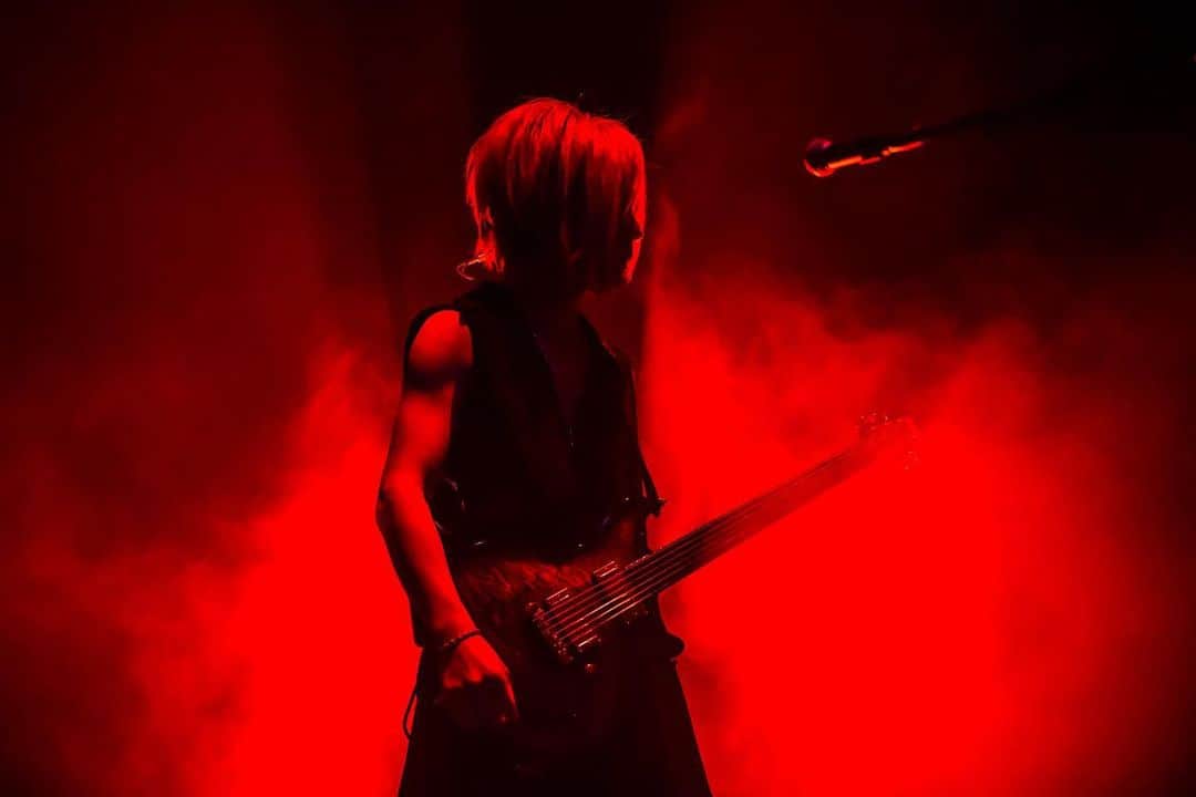 麗のインスタグラム：「-MASS- PHASE 03 "LAST MILE"  #theGazettE #TOURFINAL #MASS #日本武道館」