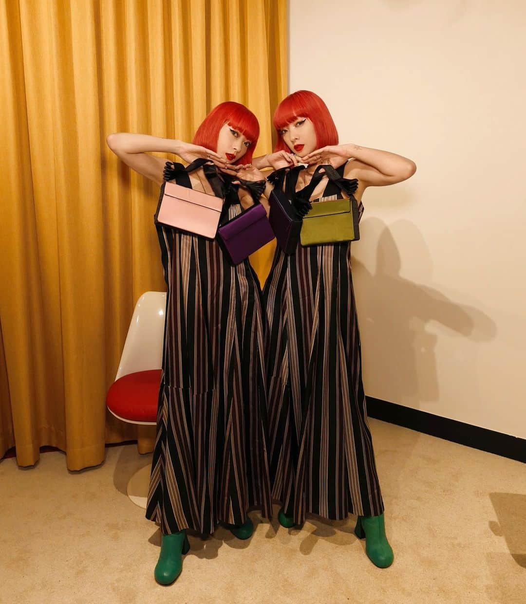 のインスタグラム：「mila schön by chika kisada launch partyへ🎊✨ 着心地の良いテロっとロングワンピースは風になびく感じがとっても可愛い💕  @mbyc_official @chikakisada」