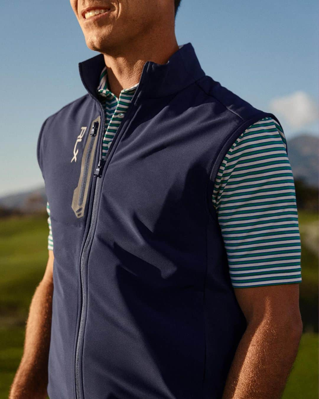 Polo Ralph Laurenさんのインスタグラム写真 - (Polo Ralph LaurenInstagram)「Take on the course in style with the latest #RLXGolf looks, including the #PoloRalphLauren  Paneled Stretch Terry Vest seen here on #BillyHorschel.   Discover #PoloRLStyle via the link in bio.」4月7日 23時12分 - poloralphlauren