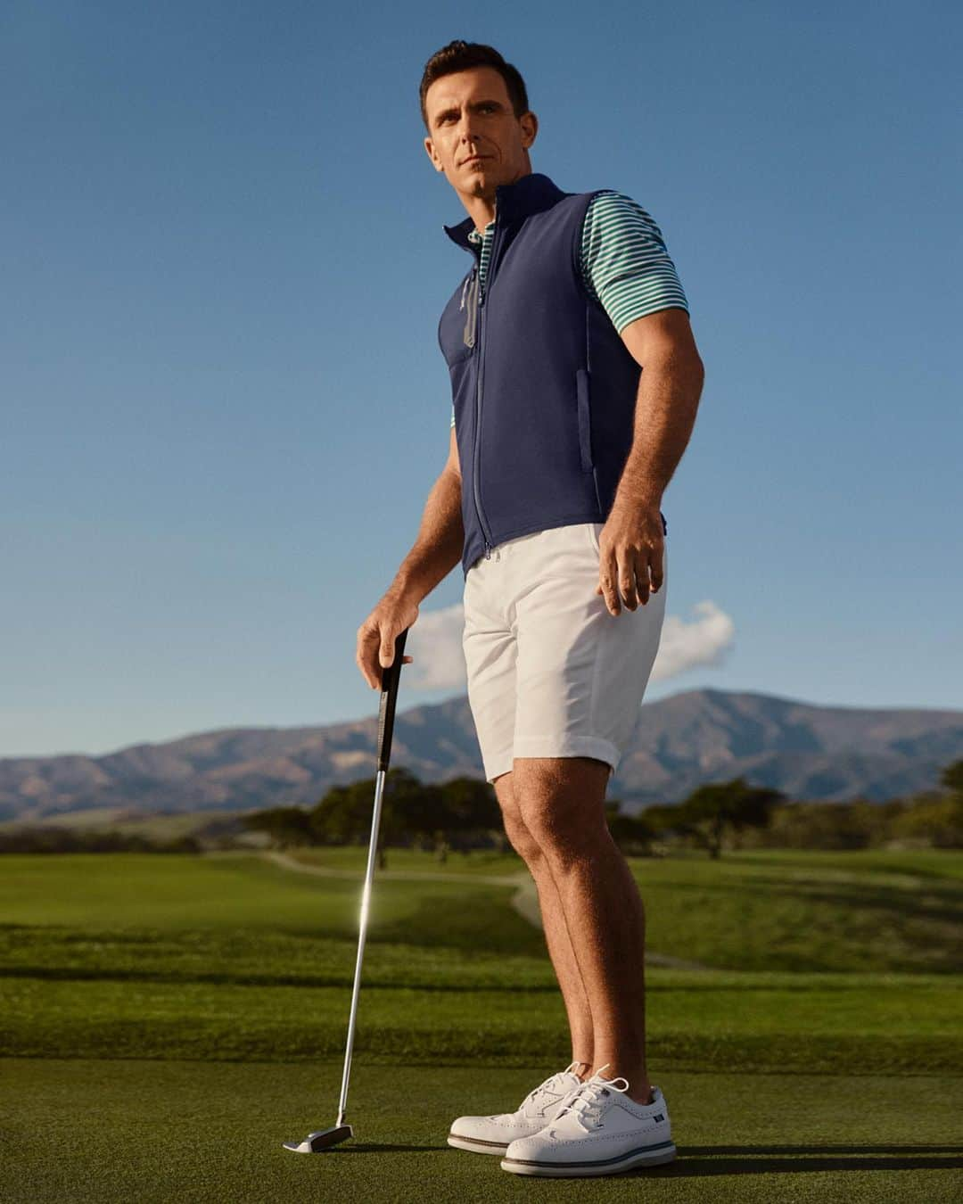 Polo Ralph Laurenさんのインスタグラム写真 - (Polo Ralph LaurenInstagram)「Take on the course in style with the latest #RLXGolf looks, including the #PoloRalphLauren  Paneled Stretch Terry Vest seen here on #BillyHorschel.   Discover #PoloRLStyle via the link in bio.」4月7日 23時12分 - poloralphlauren