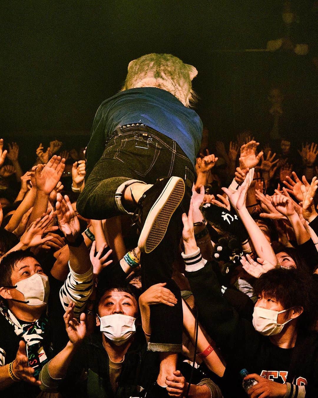 Man With A Missionのインスタグラム