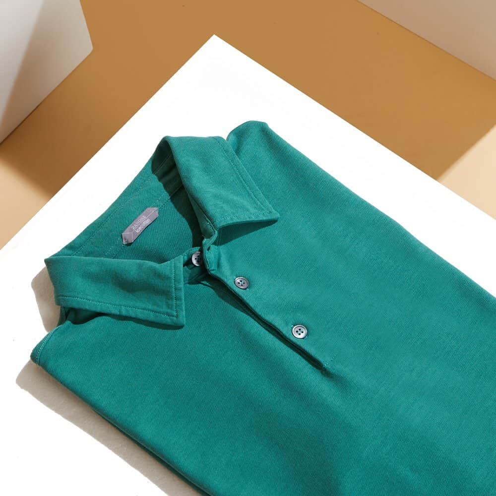 のインスタグラム：「Zanone IceCotton: the most beloved cotton, starting from this season organic and in new patterns and colors.  #Slowear #DurableFashion #SlowearVenezia . . #SpringSummerCollection #SS23 #SpringSummer #newcollection #durablefashion #sustainablefashion #slowfashion #sustainableclothing #eticalclothing #fashionman #fashion #style #man #outfitforman #model #smartcasualcollection #leisurewear #urbanstyle」