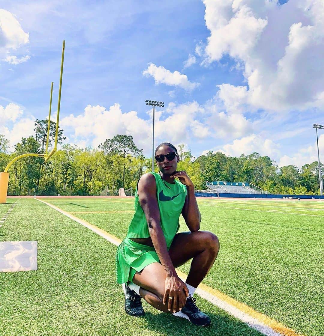 のインスタグラム：「Pre-meet done ! Rust buster tomorrow to begin my 2023 outdoor campaign. Eeeeeek *Grinch Green* 🐍」