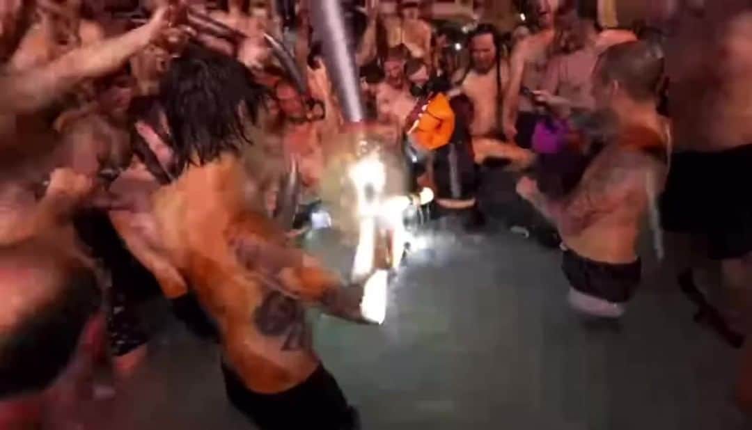 DragonForceのインスタグラム：「Who was in the hot tub with @hermanli & @aliciavigil on @70000tons of metal cruise? Check out our whole video on our YT now!」