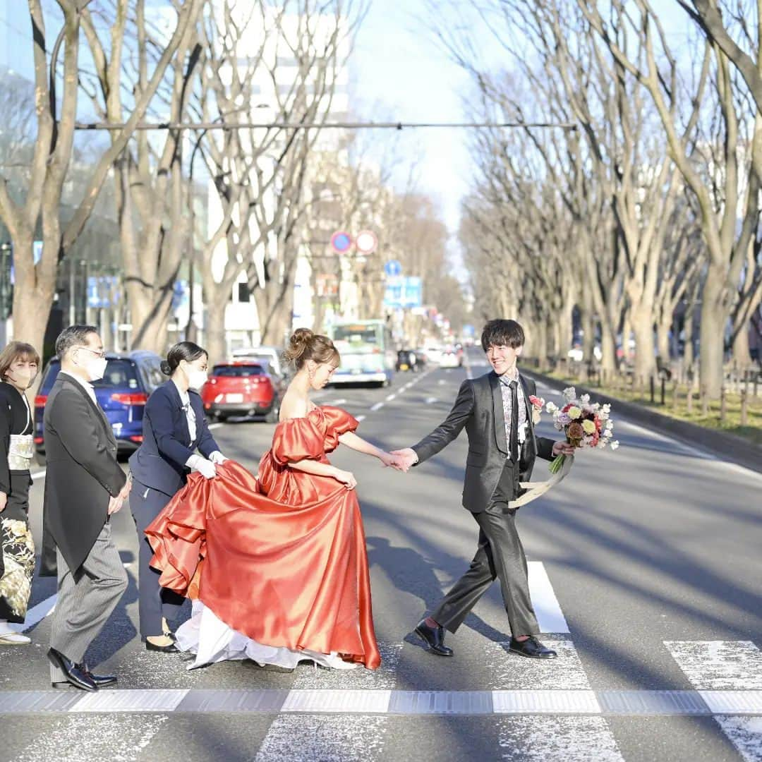 MJQ WEDDINGさんのインスタグラム写真 - (MJQ WEDDINGInstagram)「. 🌿Information🌿  定禅寺ガーデンヒルズ迎賓館公式HPでは 結婚式をされた先輩カップルの 挙式やパーティの様子をご紹介しております♪  ここで生まれた たくさんの感動の物語をご覧ください✨  #wedowedding #wedding#fivestarwedding #gardenhils#ガーデンヒルズ迎賓館 #完全貸切#ゲストハウスウェディング #結婚式#結婚式場#式場探し#結婚準備 #宮城#仙台#定禅寺通り#宮城花嫁 #プレ花嫁#卒花嫁#卒花 #2023春婚#2023夏婚 #披露宴会場#パーティ会場 #ゲストテーブル #入籍しました#結婚しました」4月8日 14時07分 - gardenhills_fivestarwedding