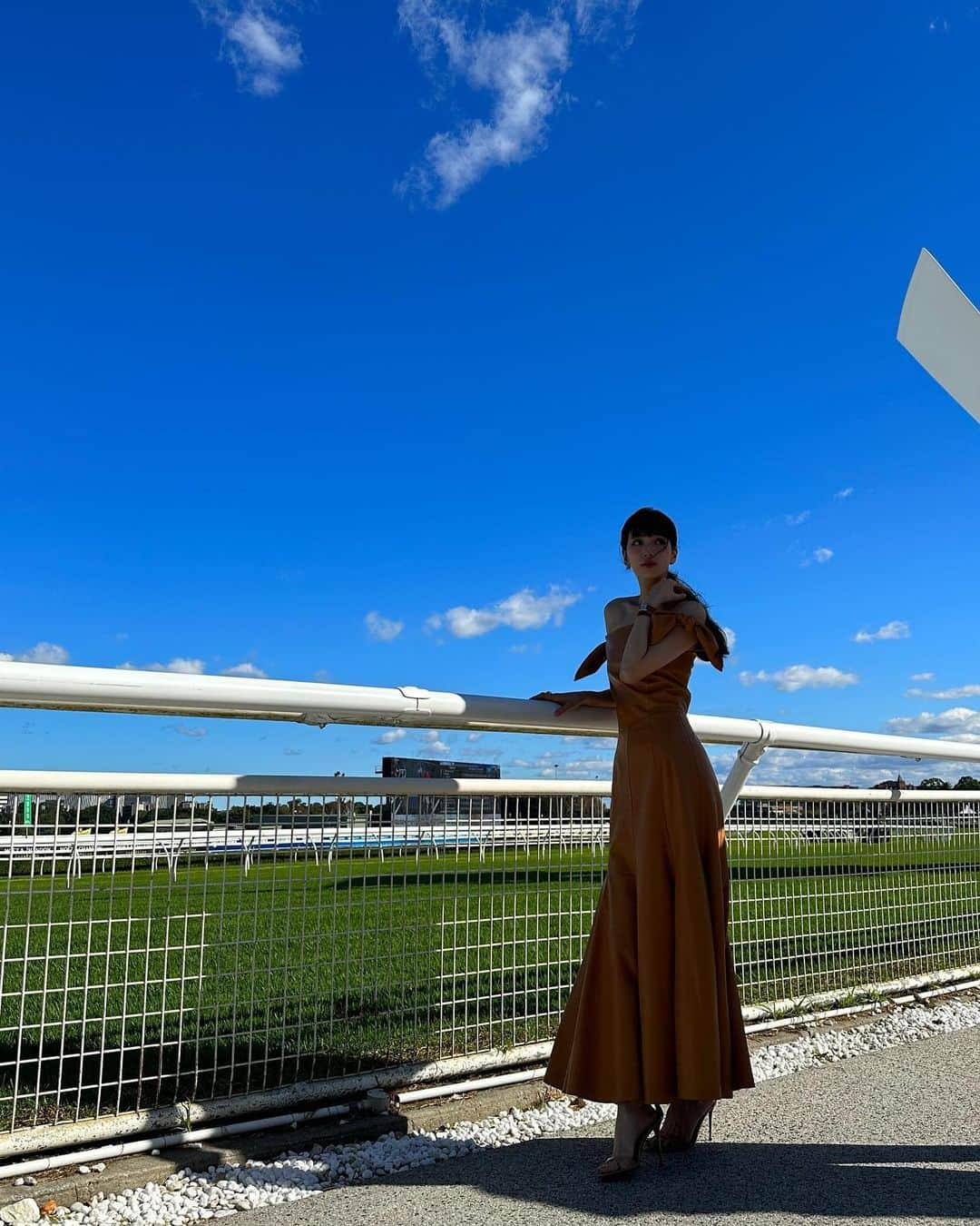 ペ・スジさんのインスタグラム写真 - (ペ・スジInstagram)「@Longines Queen Elizabeth Stakes Elegance is an attitude’  🐎🏆⏱️ 기대중..」4月8日 14時15分 - skuukzky