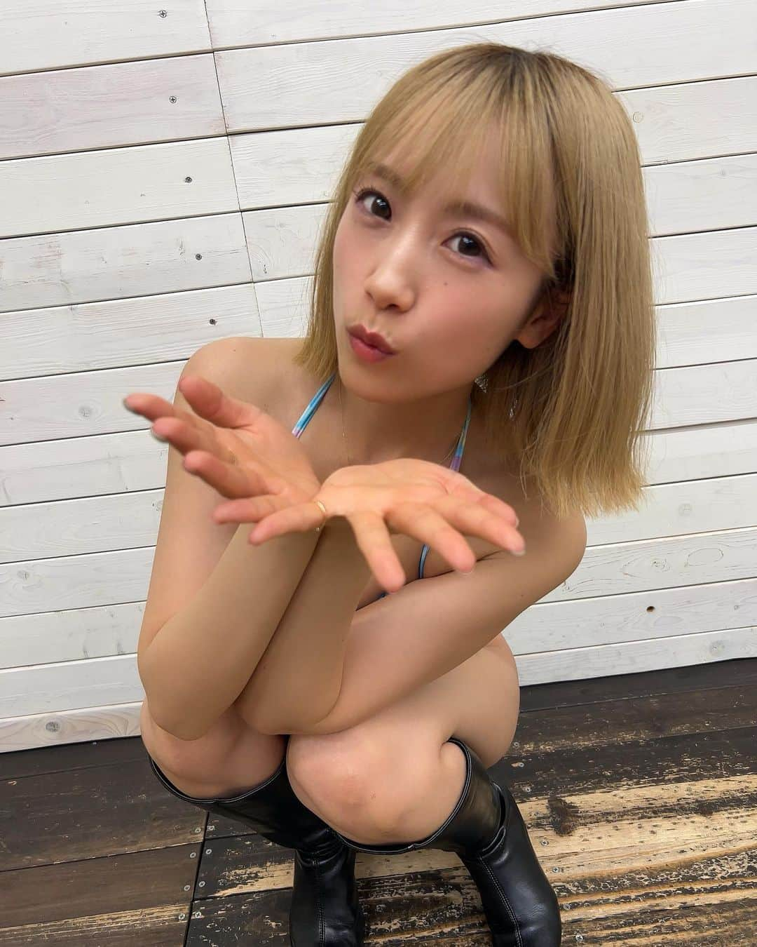 長瀬麻美のインスタグラム：「更新がんばりましゅ🐒」