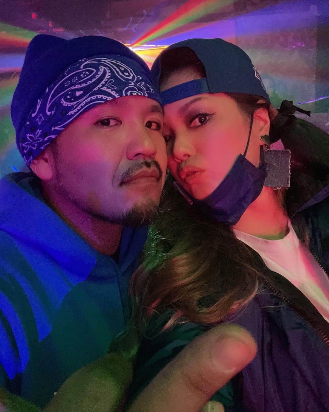 Dance MANAのインスタグラム：「4月６日🎉 Happy birthday へいず🫶✨ @haze_peace_recordz #かわいい ww  毎日本当に楽しい。 ありがとう🥰  #夫婦 #ヘイズとマナ #ラッパーとダンサー #birthday」