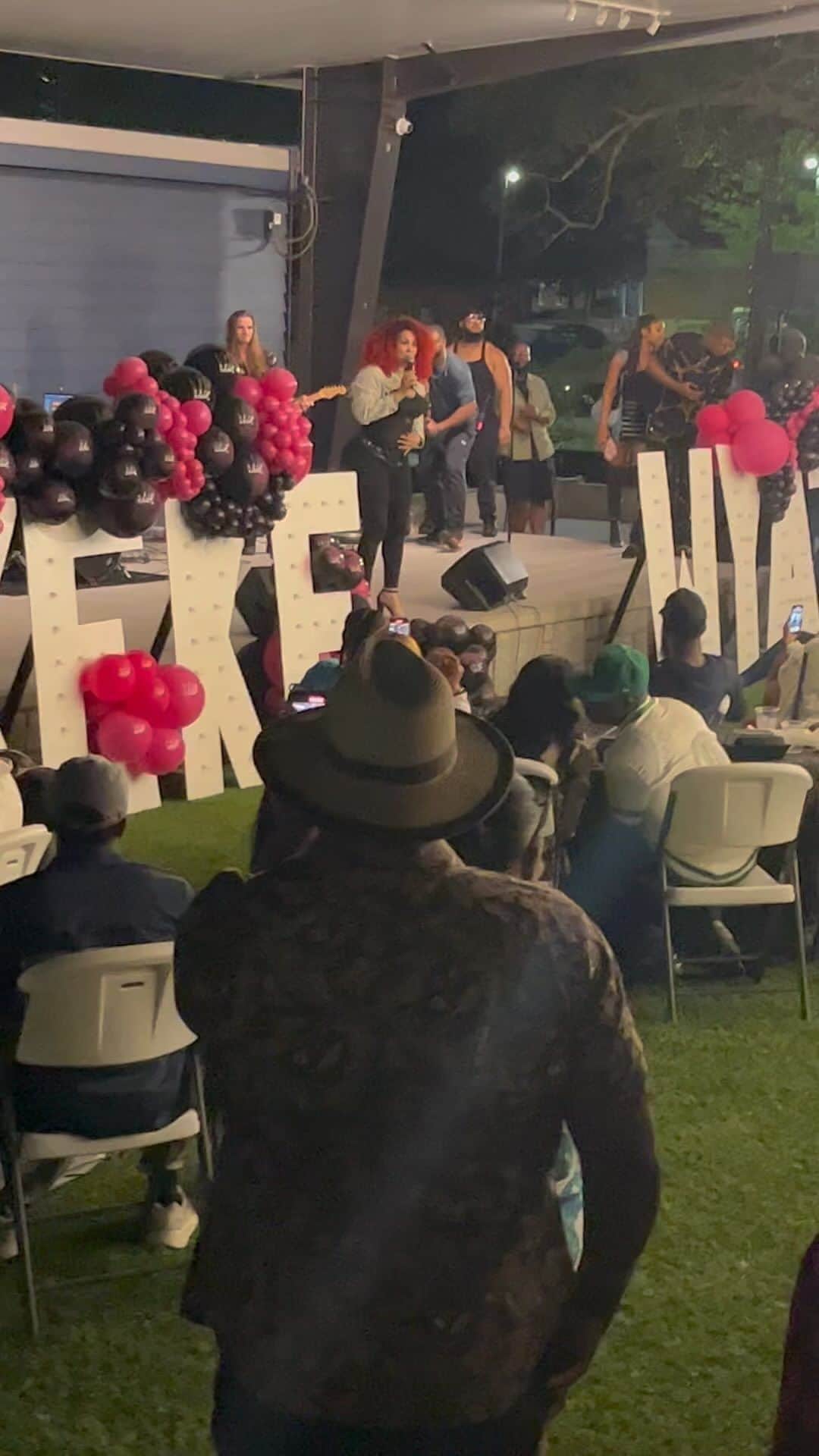 フェイス・エヴァンスのインスタグラム：「This sangin lady right here… @keke_wyatt so happy I got to celebrate with you Ketara Gertude! I luh you lady! Thank you baby daddy @draecrenshaw for inviting me!」