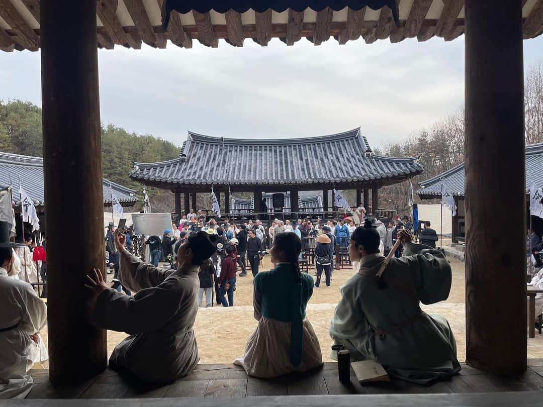 ウ・ドファンのインスタグラム：「오늘 변호 들어갑니다 9:50 한성부에서 만나요 무조건 승소합니다.」