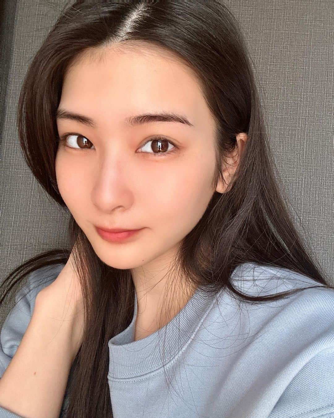 本庄鈴のインスタグラム：「⁡ ⁡ ⁡ ⁡ 🐋🐋🐋 ⁡ ⁡ ⁡ ⁡ #instagram  #selfie  #sun  #japanese  #saturday  #4月8日」