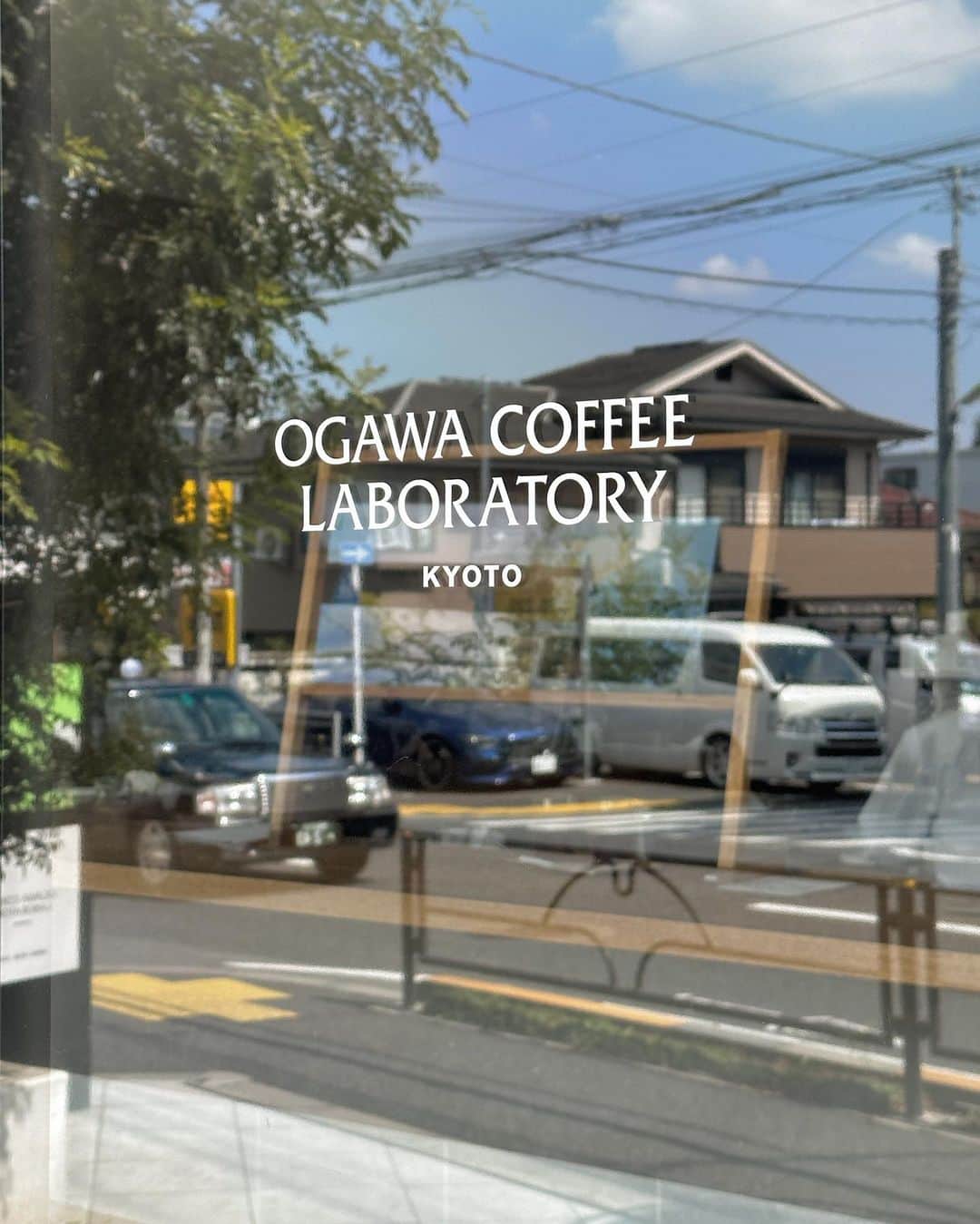 i am aiさんのインスタグラム写真 - (i am aiInstagram)「🍮☁️🍷 ㅤㅤㅤㅤㅤㅤㅤㅤㅤㅤㅤㅤㅤ Bright Sense 塩味のミルクフォームが甘くてしょっぱくて 不思議な美味しさでした.☕️ ㅤㅤㅤㅤㅤㅤㅤㅤㅤㅤㅤㅤㅤㅤㅤㅤㅤㅤㅤㅤㅤㅤㅤㅤㅤㅤ ㅤㅤㅤㅤㅤㅤㅤㅤㅤㅤㅤㅤㅤ #ogawacoffeelaboratory #ogawacoffee#桜新町カフェ#プリン#ブライトセンス#コーヒー#あんバタートースト#桜新町#東京カフェ#世田谷カフェ#小川コーヒー#도쿄여행#도쿄카페」4月8日 9時07分 - aicoooro
