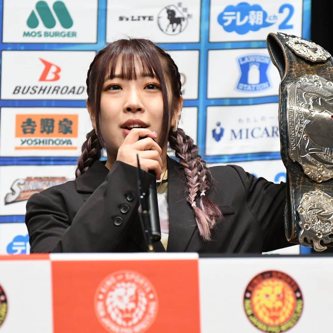 新日本プロレスさんのインスタグラム写真 - (新日本プロレスInstagram)「#njSG in RYOGOKU IWGP女子選手権3WAYマッチ モネ「IWGP女子はCEOの私が引っ張っていく」 葉月「新王者になって、可能性を無限大に広げる」 AZM「私の名前は“アズミ”！ エー・ズィー・エム”じゃねーんだよ！」と“読み間違え”王者に怒り心頭!! 4.8両国前日会見 @njpw1972 #njpw #SakuraGenesis2023 #新日本プロレス」4月8日 10時11分 - njpw1972