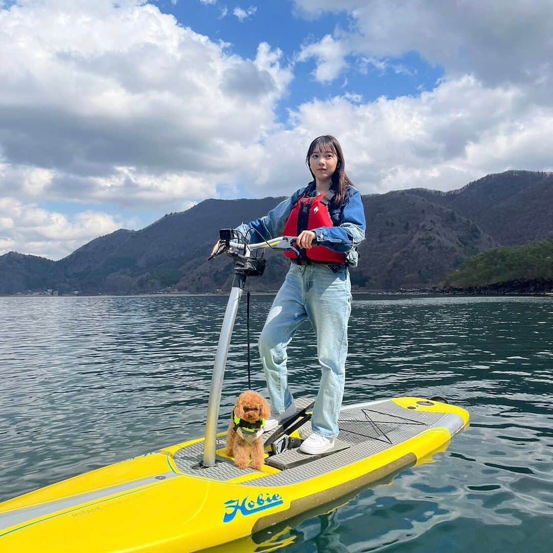 TBS「王様のブランチ」さんのインスタグラム写真 - (TBS「王様のブランチ」Instagram)「【春の山梨 富士山麓でワンコも楽しいお散歩旅🐶】  店名： #海鮮ほうとう専門店ほうとう研究所 #特選海鮮ほうとう 4,378円 #雑炊セット 418円 #ホトチーズ 528円 #わんちゃんほうとう小型犬用 418円  #HOBIEJAPAN  #ウォーターアクティビティ  #カヤック   #甲州夢小路 店名： #くるむ  #和紙  店名： #黒蜜庵きな粉亭 #桔梗信玄餅　734円 店名： #甲州ワイン蔵  #ワイン #ドライフルーツ  店名： #郷土料理海馬 #富士の溶岩焼き　#甲州牛　4,600円 #富士の溶岩焼き　#桜肉　5,000円  #長谷川美月 #日向未来 #山梨 #富士山麓 #春 #春の山梨 #王様のブランチ #週末トラベル」4月8日 10時47分 - brunch_tbs