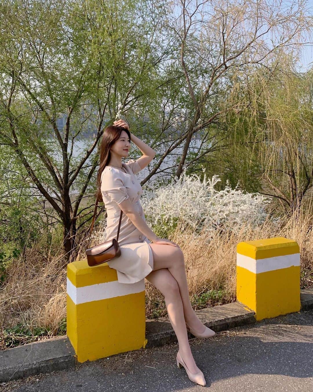 李到華さんのインスタグラム写真 - (李到華Instagram)「꽃 보고 신난 갱아지🌸」4月8日 12時34分 - ah____rim