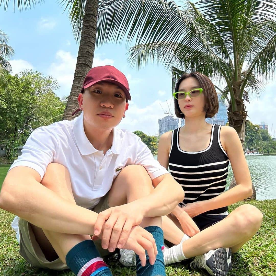 ゲコのインスタグラム：「죽이 참 잘맞았다 🌞✈️🇹🇭」