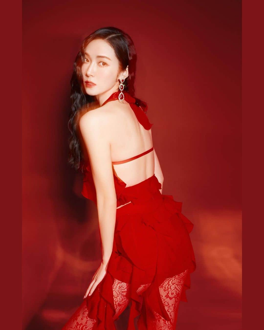 ジェシカ さんのインスタグラム写真 - (ジェシカ Instagram)「Lady in red🌹」4月8日 13時23分 - jessica.syj