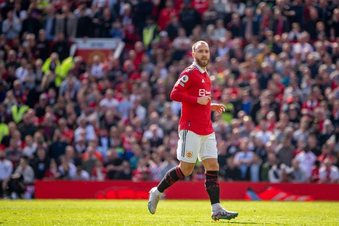 クリスティアン・エリクセンのインスタグラム：「Felt good to back out there! @manchesterunited #ce14」