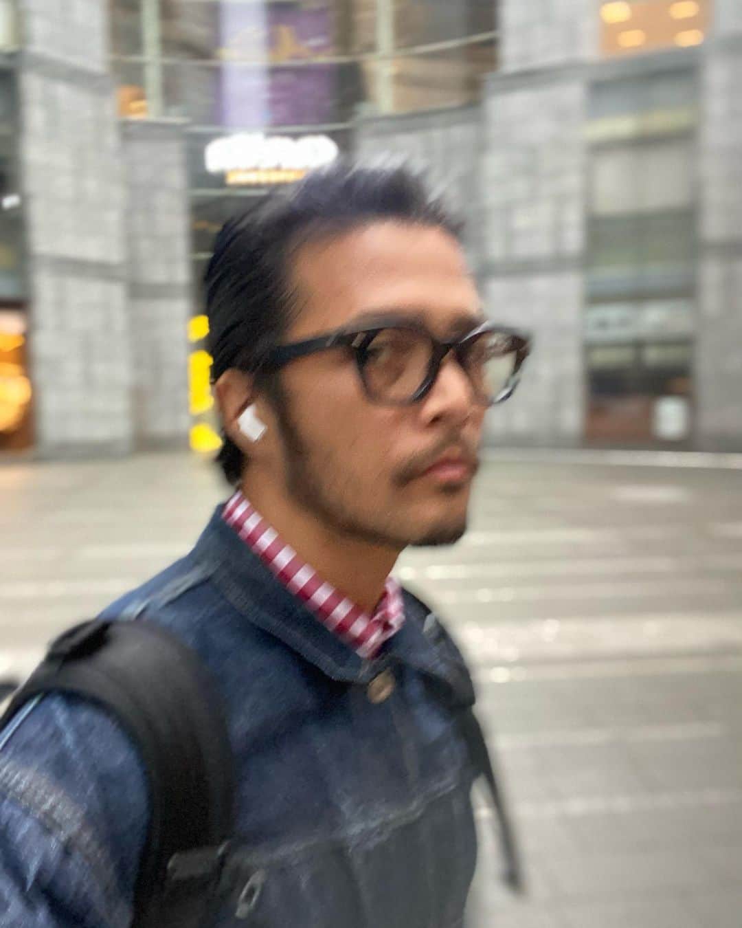 ZOEのインスタグラム：「めちゃくちゃ上手くセット出来たから みんなに見て欲しかったのにブレブレという…」