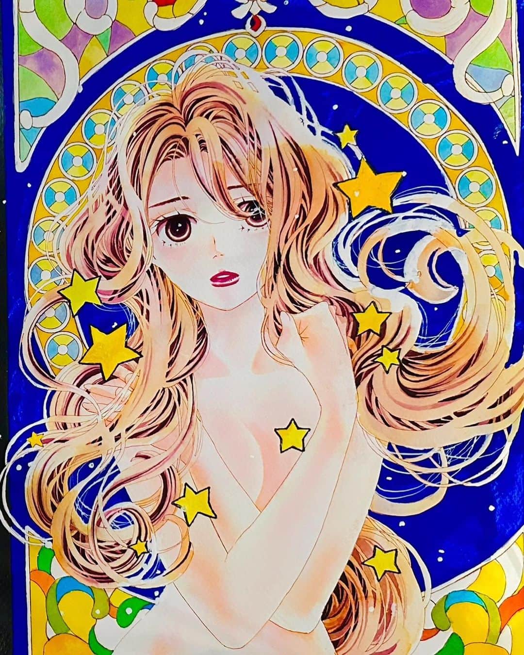 持田あきのインスタグラム：「#ワイはコスメが好き  第13回は  『まるでステンドグラス 高発色コスメ』  私がザ・オータム！🍁だからか？ 肌に塗ると「あれ？あんなに綺麗な色だったのに」と言うこと多々… 今回はそんな私でもそのままきれいに発色してくれて感動！というコスメです🥹🫶  #ワイコス」