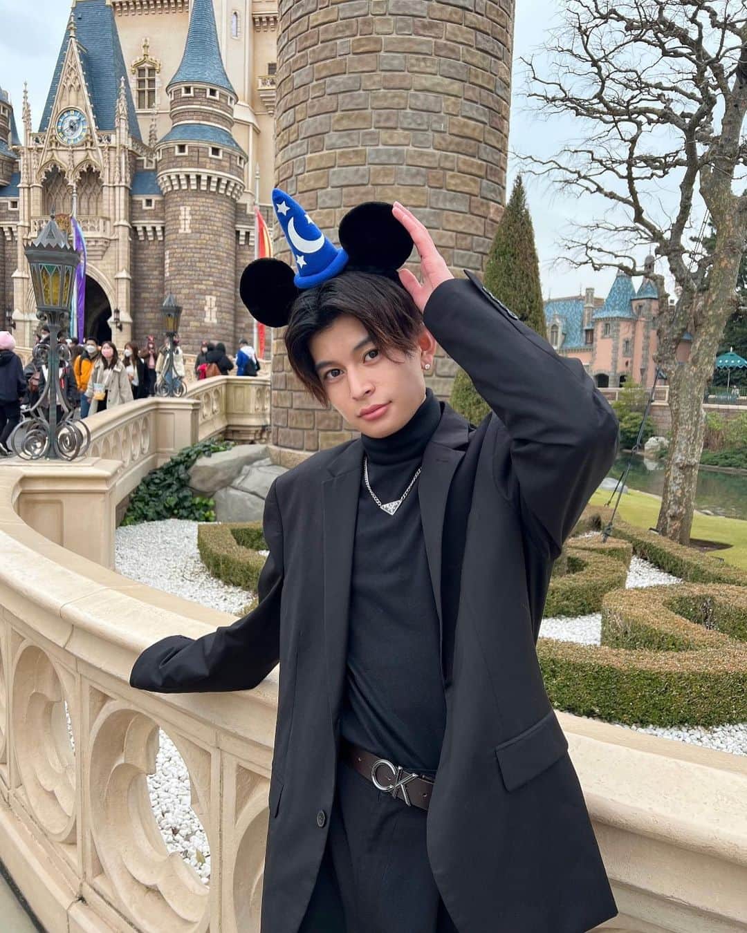 中野蒼空のインスタグラム：「今日で19歳になりました✨ 18歳は自分にとって人生が大きく動いた年でした。 19歳はもっともっと自分らしく様々なことに挑戦し続けます！ ラストティーン楽しんでやる🔥 ⁡ 19歳の中野蒼空もよろしくお願いします！😉」