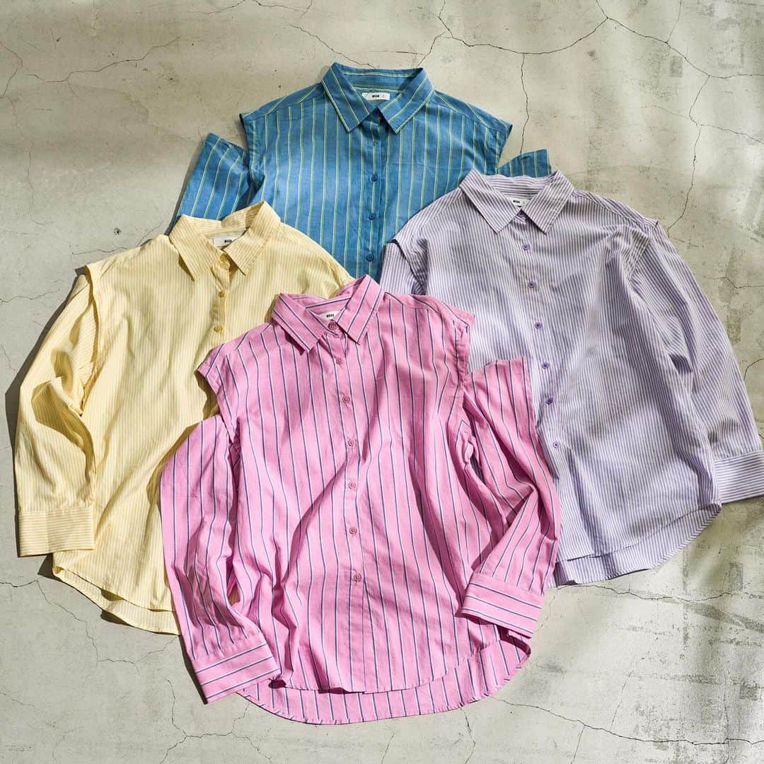 WEGOさんのインスタグラム写真 - (WEGOInstagram)「－ shirt －  ✔︎マルチWAYカラーシャツ ¥3,299(税込)  カラバリ豊富なマルチWAYカラーシャツ。 アーム部分が取り外し可能で様々な着こなしが楽しめます。 ワンピ風にも着用していただけるゆったりとした丈感になっていて、春夏に大活躍するアイテムです！  #WEGO #ウィゴー #シャツ #shirt #シャツコーデ #ストライプシャツ #ストライプシャツコーデ #春コーデ #夏コーデ」4月9日 19時50分 - wego_official
