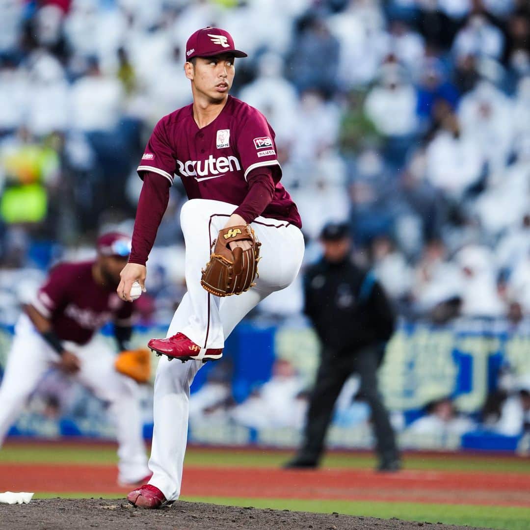 東北楽天ゴールデンイーグルスさんのインスタグラム写真 - (東北楽天ゴールデンイーグルスInstagram)「⚾️  ⚾️M 5-4 E⚾️ 2点ビハインドの8回にフランコ選手が2号逆転スリーラン‼️‼️ しかし直後に逆転を許してしまい手痛い敗戦。 伊藤茉央選手、安樂選手、宮森選手が1回無失点の好投👍🏼 打っては3回に炭谷選手が一時同点とする1号ソロ🔥 小深田選手と山﨑選手が揃って2安打の活躍👏🏼👏🏼  #鷲が掴む #rakuteneagles #マイケルフランコ #小深田大翔  #伊藤茉央 #炭谷銀仁朗 #安樂智大 #山﨑剛 #宮森智志」4月8日 17時50分 - rakuten_eagles