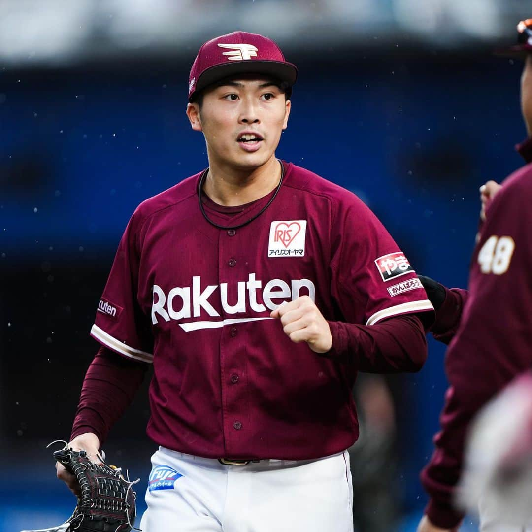 東北楽天ゴールデンイーグルスさんのインスタグラム写真 - (東北楽天ゴールデンイーグルスInstagram)「⚾️  ⚾️M 5-4 E⚾️ 2点ビハインドの8回にフランコ選手が2号逆転スリーラン‼️‼️ しかし直後に逆転を許してしまい手痛い敗戦。 伊藤茉央選手、安樂選手、宮森選手が1回無失点の好投👍🏼 打っては3回に炭谷選手が一時同点とする1号ソロ🔥 小深田選手と山﨑選手が揃って2安打の活躍👏🏼👏🏼  #鷲が掴む #rakuteneagles #マイケルフランコ #小深田大翔  #伊藤茉央 #炭谷銀仁朗 #安樂智大 #山﨑剛 #宮森智志」4月8日 17時50分 - rakuten_eagles