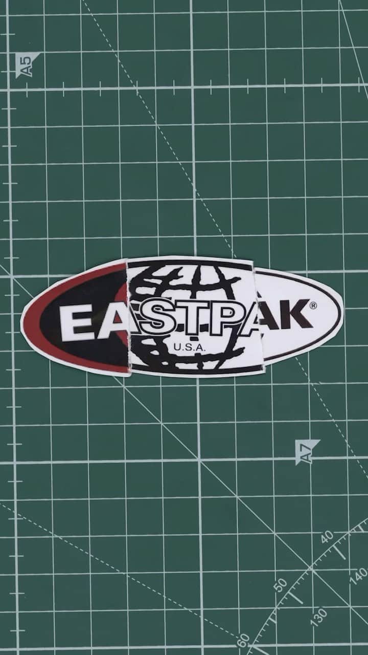 イーストパックのインスタグラム：「Re-Built to Resist by Eastpak aims to reduce waste in style by using old Eastpak bags and assembling them in a way that brings new life.   Re-Built to Resist x @overkillshop Event in Cologne, Germany in March 2023  #builttoresist」