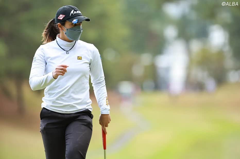 スタイヤーノ梨々菜さんのインスタグラム写真 - (スタイヤーノ梨々菜Instagram)「Hanasaka Ladies Yanmar Golf Tournament🌸  また2位ですごく悔しいですが、調子は悪くないので、また来週から頑張ります！ 応援していただいたみなさんありがとうございました😊  響さんおめでとうございます👏  初日、初めてさっちゃんとまわった！ 楽しかった😆  #hanasakaladiesyanmargolftournament #ハナサカレディースヤンマーゴルフトーナメント #ヤンマーマルシェ #アキラプロダクツ #titleist #zerofit #golf #reve #mysole #ラウドマウス #loudmouth #lmclip #ラウドマウスコーデ #チームラウドマウス #iomic #golflab #アングル #angle」4月8日 18時03分 - ririna9911