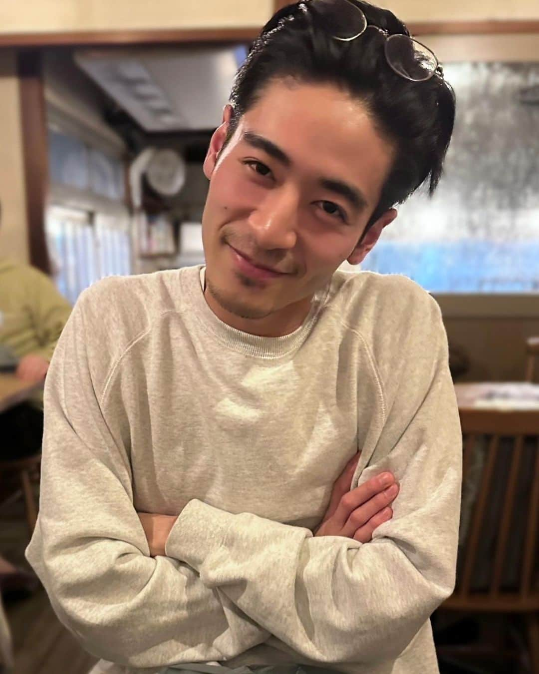 若林拓也さんのインスタグラム写真 - (若林拓也Instagram)「この間美味しいお酒を飲みまして。 一緒行く？」4月8日 18時14分 - wakabayashi_takuya