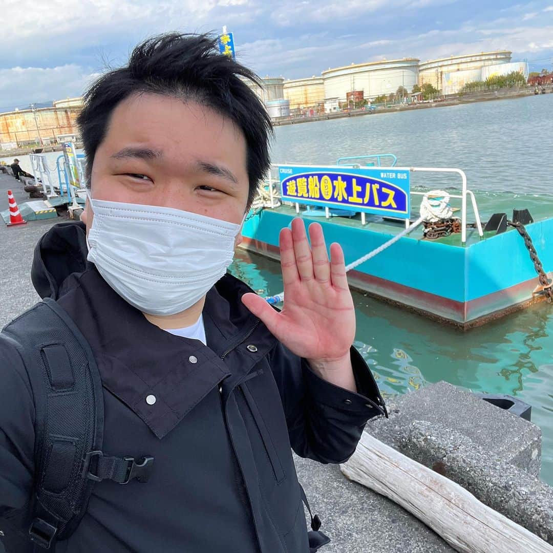 トミックのインスタグラム：「河岸の市いいよ🐠  #トミック  #tomikkunet #youtuber  #youtuber好きな人と繋がりたい  #料理  #料理好きな人と繋がりたい  #japanese #cooking #海鮮丼 #静岡  #静岡グルメ  #河岸の市  #清水魚市場   23.03.24」