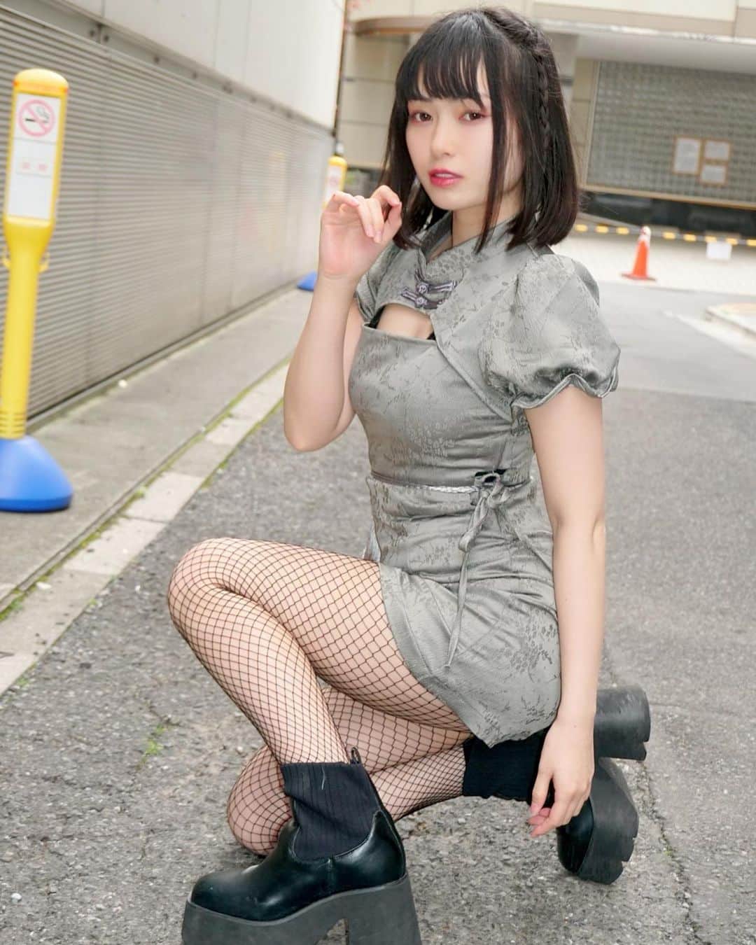滝口ひかりのインスタグラム：「🇨🇳🐼💓  #滝口ひかり #takiguchihikari #wyenra #ゑんら #コスプレ #チャイナ服」