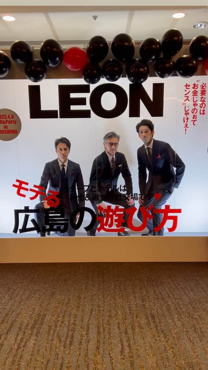 久保田裕之のインスタグラム：「LEONパーティーin 広島スタートです✨  LEONの表紙を3人で🕺🕺🕺 @leon_magazine  #スーツ男子#おじさん達のTikTok #model #モデル #久保田裕之#直樹#加藤章太郎 #dance#デカいので#中腰 @naoki_1970  @__shotaro__」