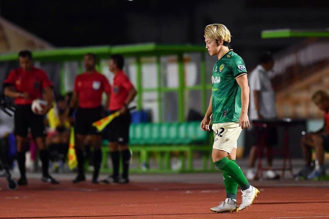 馬場悠企さんのインスタグラム写真 - (馬場悠企Instagram)「One match🐎🟢🔥  #thaileague #japanese #no32 #lampangfc #football #soccer #love #like #thailand  #🇯🇵 #🇹🇭」4月8日 19時30分 - yuki_bamba32
