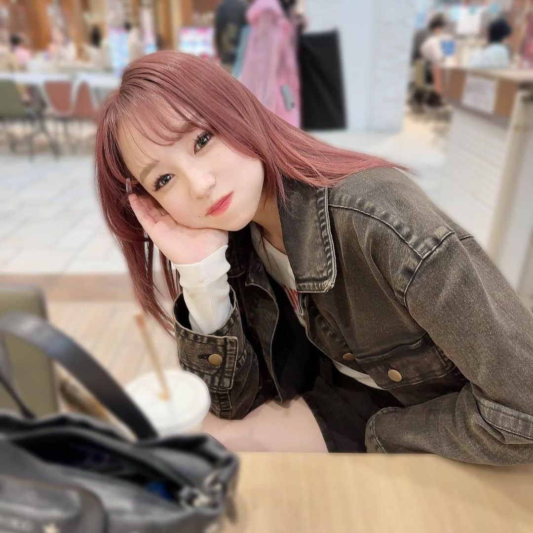 鈴木ユリアさんのインスタグラム写真 - (鈴木ユリアInstagram)「. 春〜〜〜〜〜〜🌸🤍」4月8日 19時46分 - yuria_suzuki