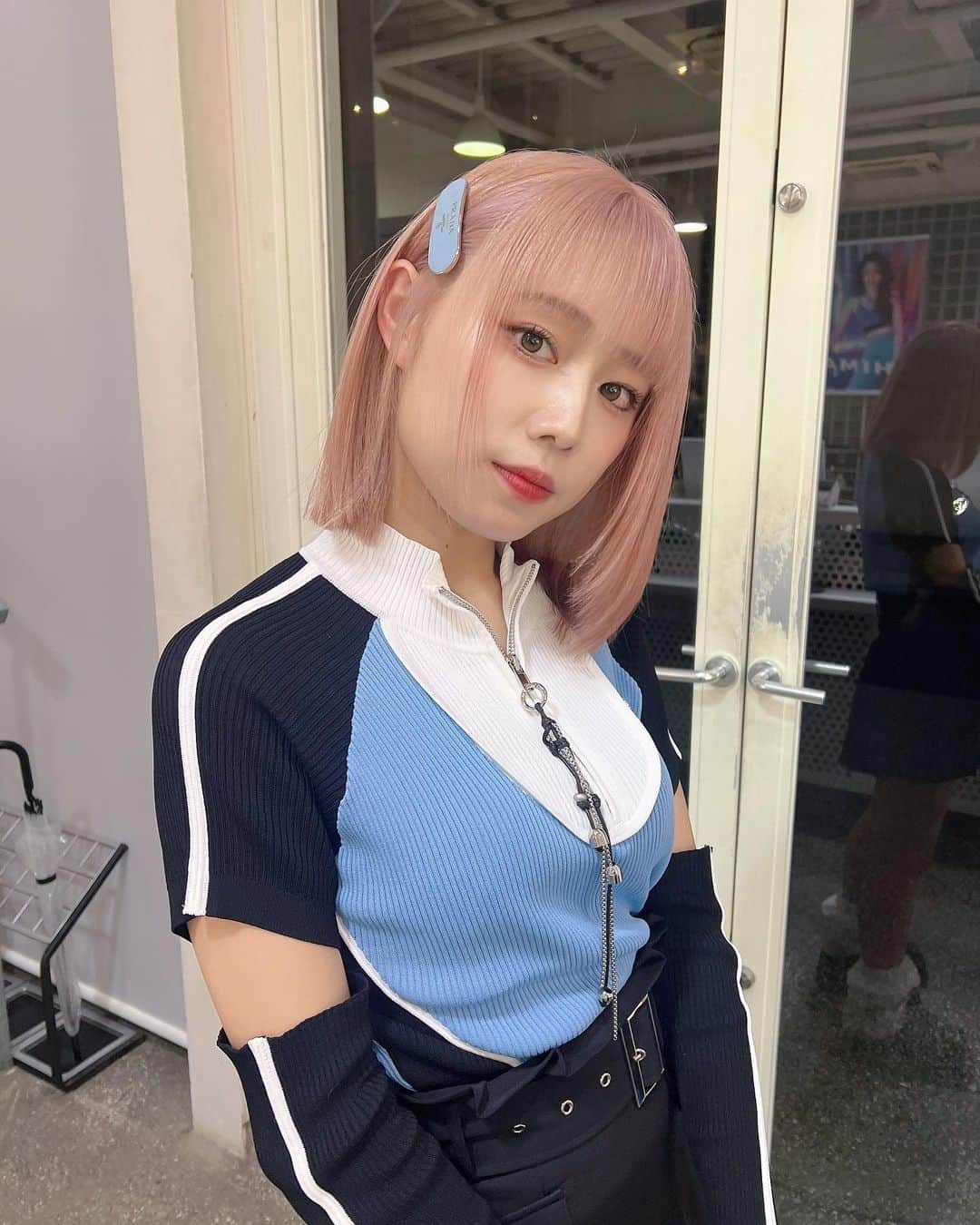 廣田あいか のインスタグラム：「ㅤㅤㅤㅤㅤㅤㅤㅤㅤㅤㅤㅤㅤㅤㅤㅤㅤㅤㅤㅤㅤㅤㅤㅤㅤㅤ  ピンクボブはじめましてㅤㅤㅤㅤㅤㅤㅤㅤㅤㅤㅤㅤㅤ @__daiwoo ありがとう🤍 ㅤㅤㅤㅤㅤㅤㅤㅤㅤㅤㅤㅤㅤ あるオーダーしたら理想の色にㅤㅤㅤㅤㅤㅤㅤㅤㅤㅤㅤㅤㅤ😭 すぐ答えわかるとおもうよ✊🏻ㅤㅤㅤㅤㅤㅤㅤㅤㅤㅤㅤㅤㅤ ㅤㅤㅤㅤㅤㅤㅤㅤㅤㅤㅤㅤㅤ完全に遊びのため、たのしみ🎀笑 ㅤㅤㅤㅤㅤㅤㅤㅤㅤㅤㅤㅤㅤㅤㅤㅤㅤㅤㅤㅤㅤㅤㅤㅤㅤㅤ  #ピンクヘアー #ピンクカラー #ヘアカラー #ヘアカラーピンク」